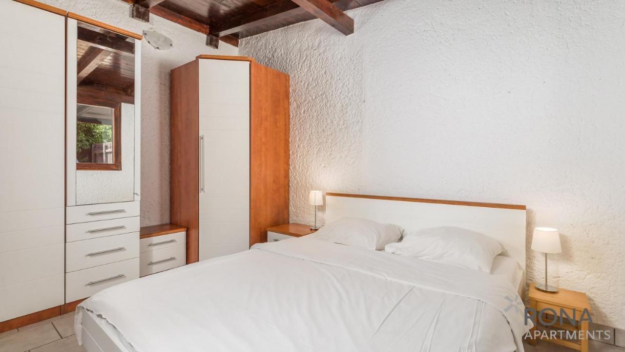 Rona Holiday Home Ana Porec Ngoại thất bức ảnh